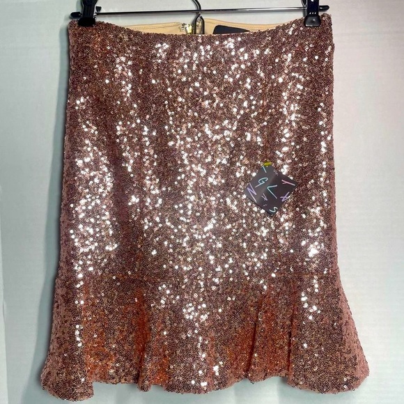 BNWT NASTY GAL ROSE GOLD SEQUIN MINI SKIRT SMALL - Picture 2 of 13